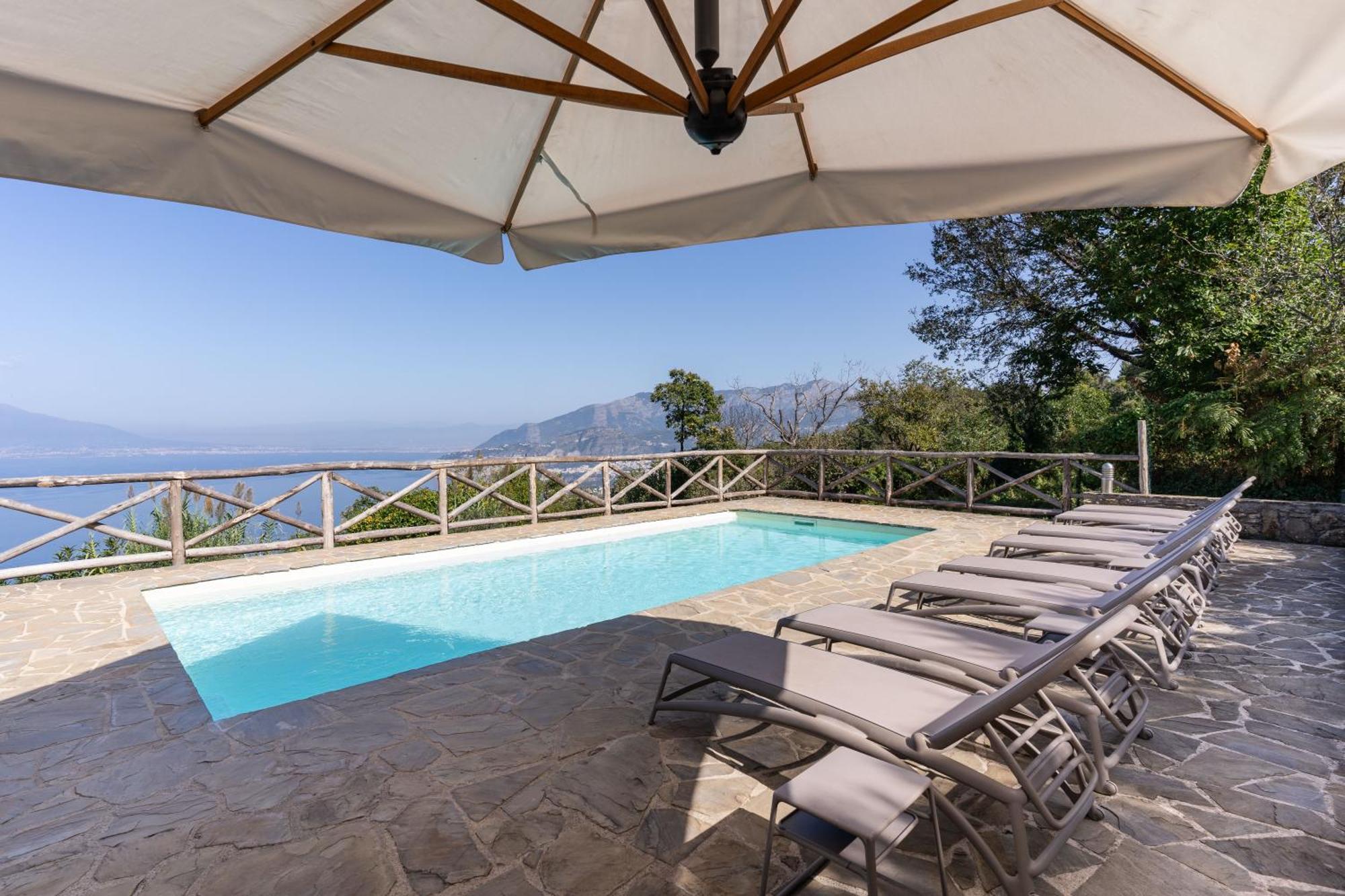 Villa Giulia Boutique Views Pool And Guest Services Сорренто Экстерьер фото